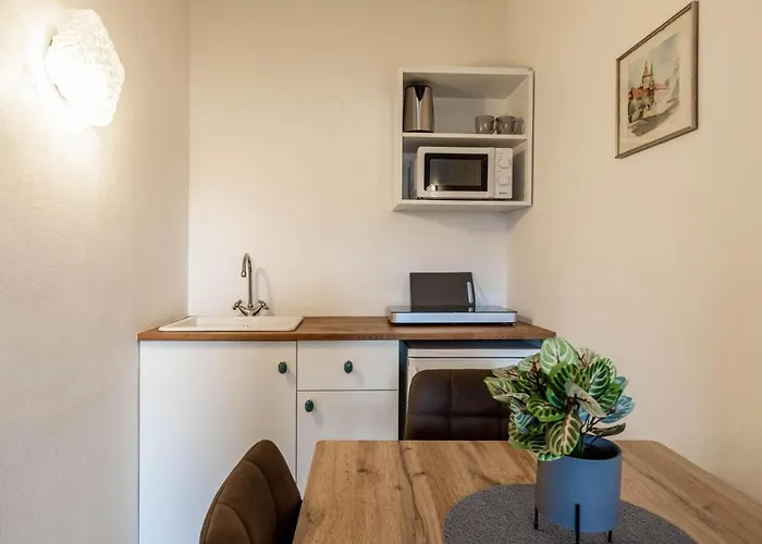 The Art And Apartament 3*