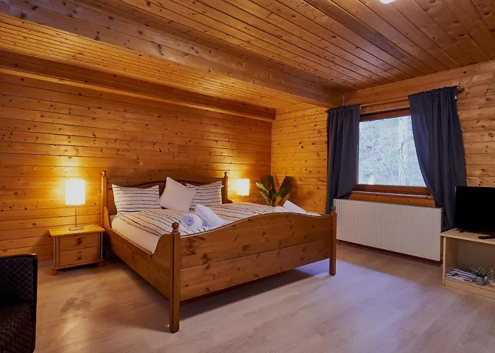 Apartmán The Art And 3*