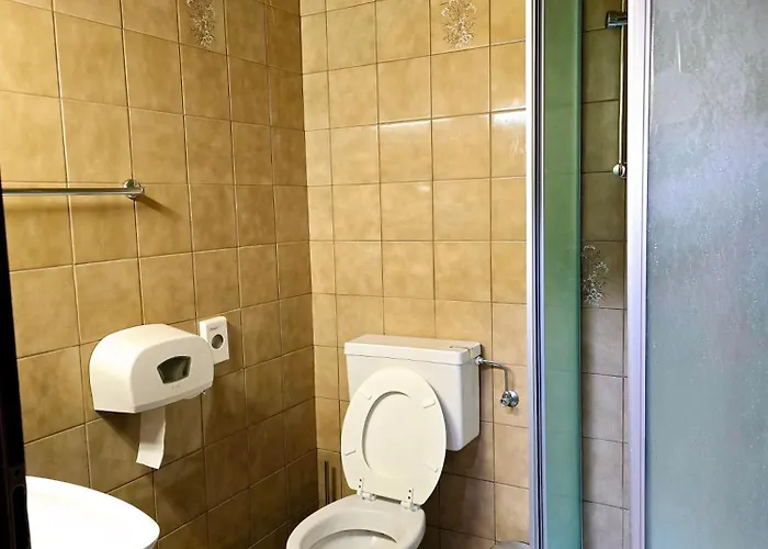 Апартаменты The Art And 3*